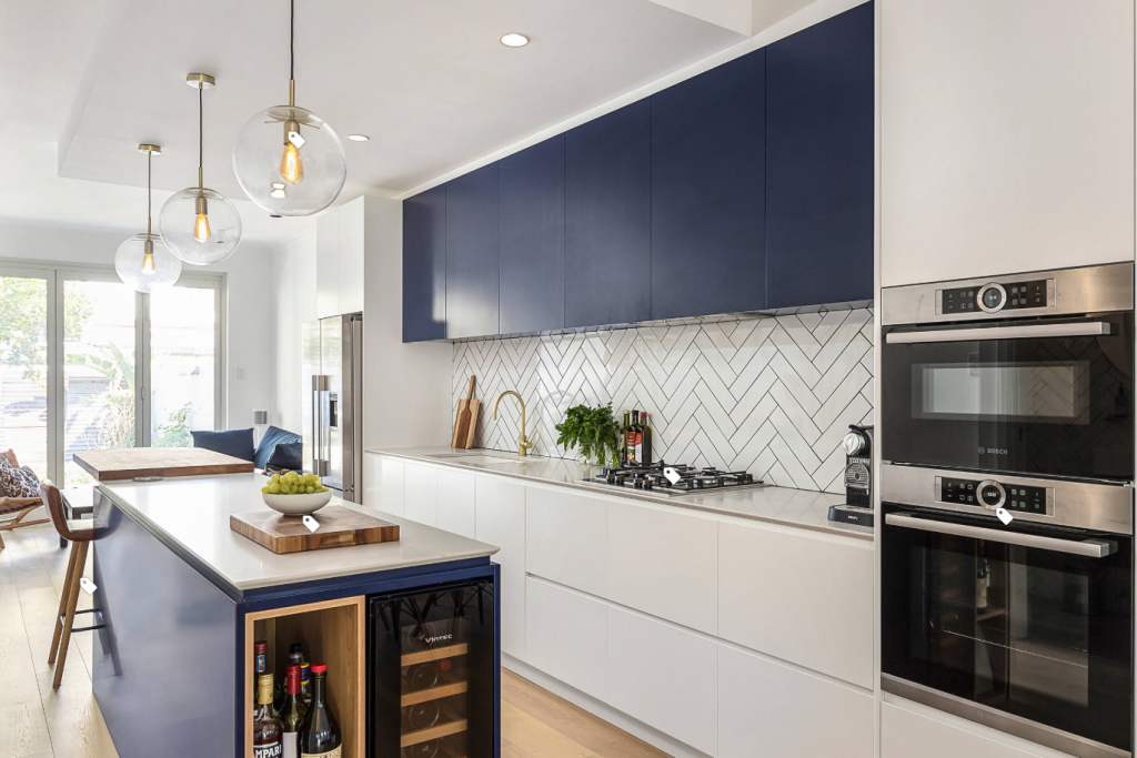 6 Bright Ideas For Adding A Little Color To Your Kitchen 1024x683